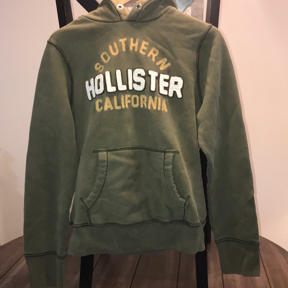 Men’s Hollister Hoodie